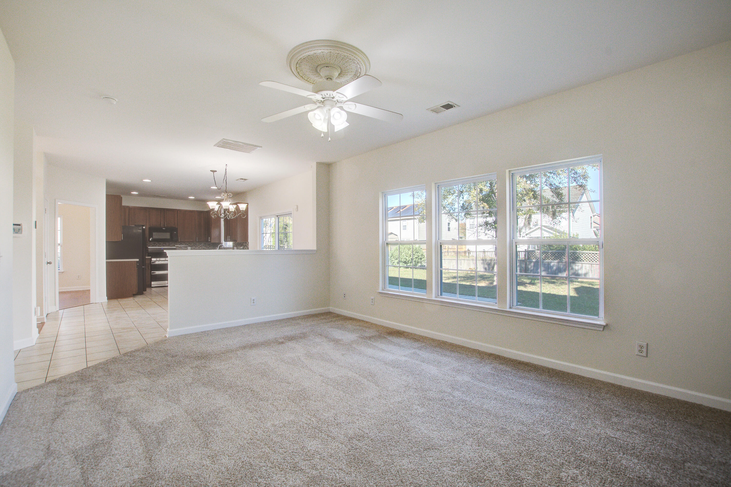 156 Red Leaf Boulevard Moncks Corner, SC 29461 - Photo 10 of 30 156 (10)