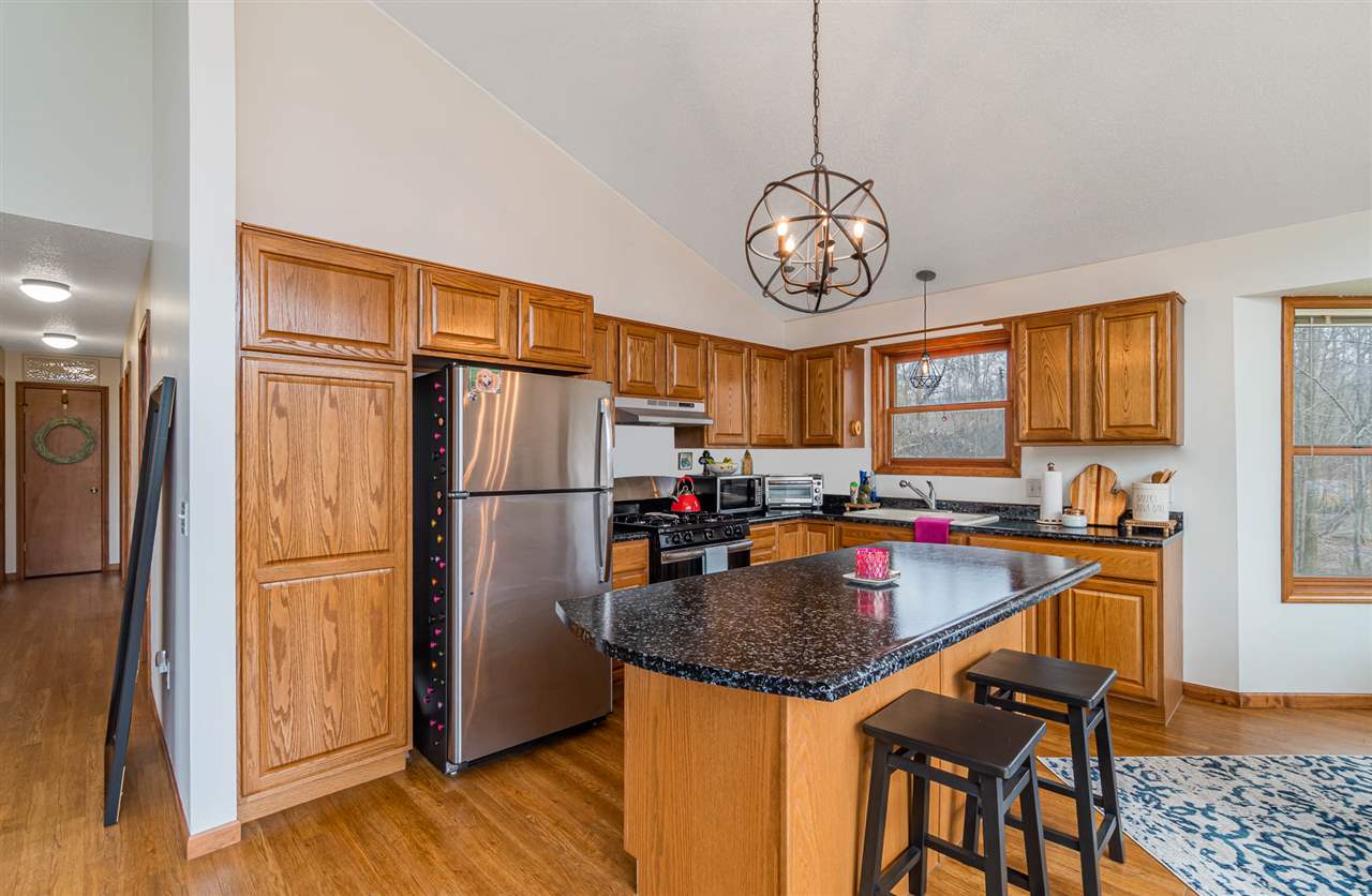 2877 East Coggins Road Pinconning, MI 48650 - Photo 8 of 36