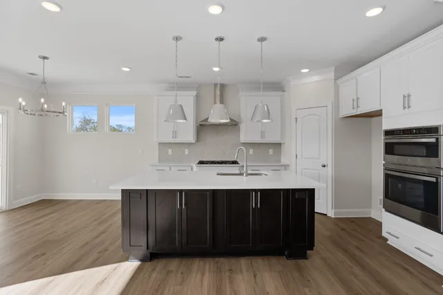 $475,000 | 1820 Betsy Ross Drive, Moore, SC 29369