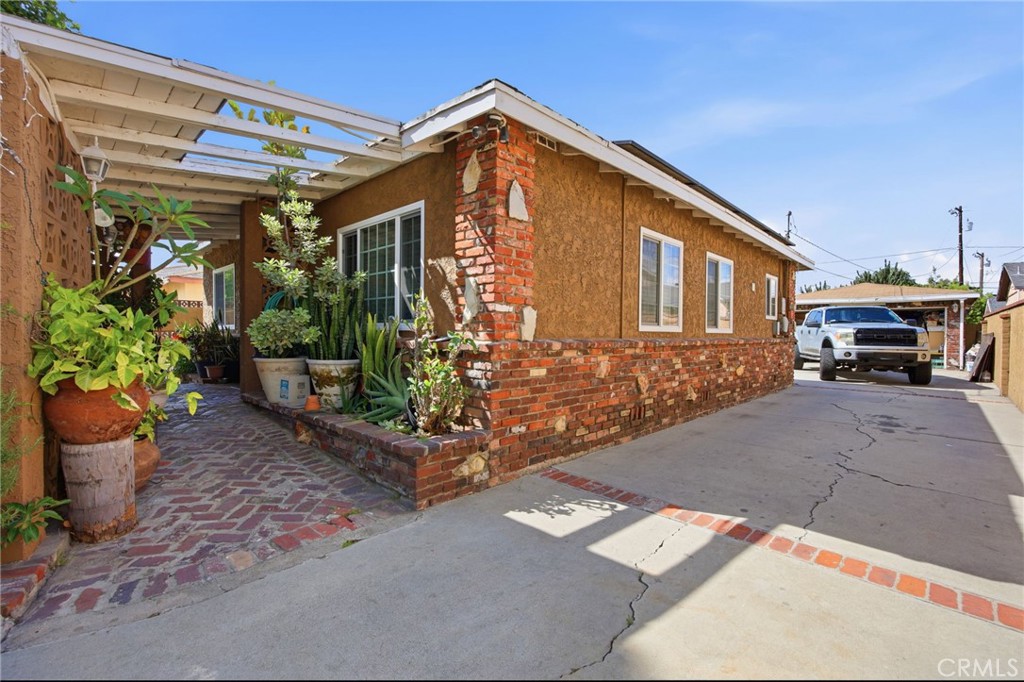 13054 Amar Road Baldwin Park, CA 91706 - Photo 14 of 52