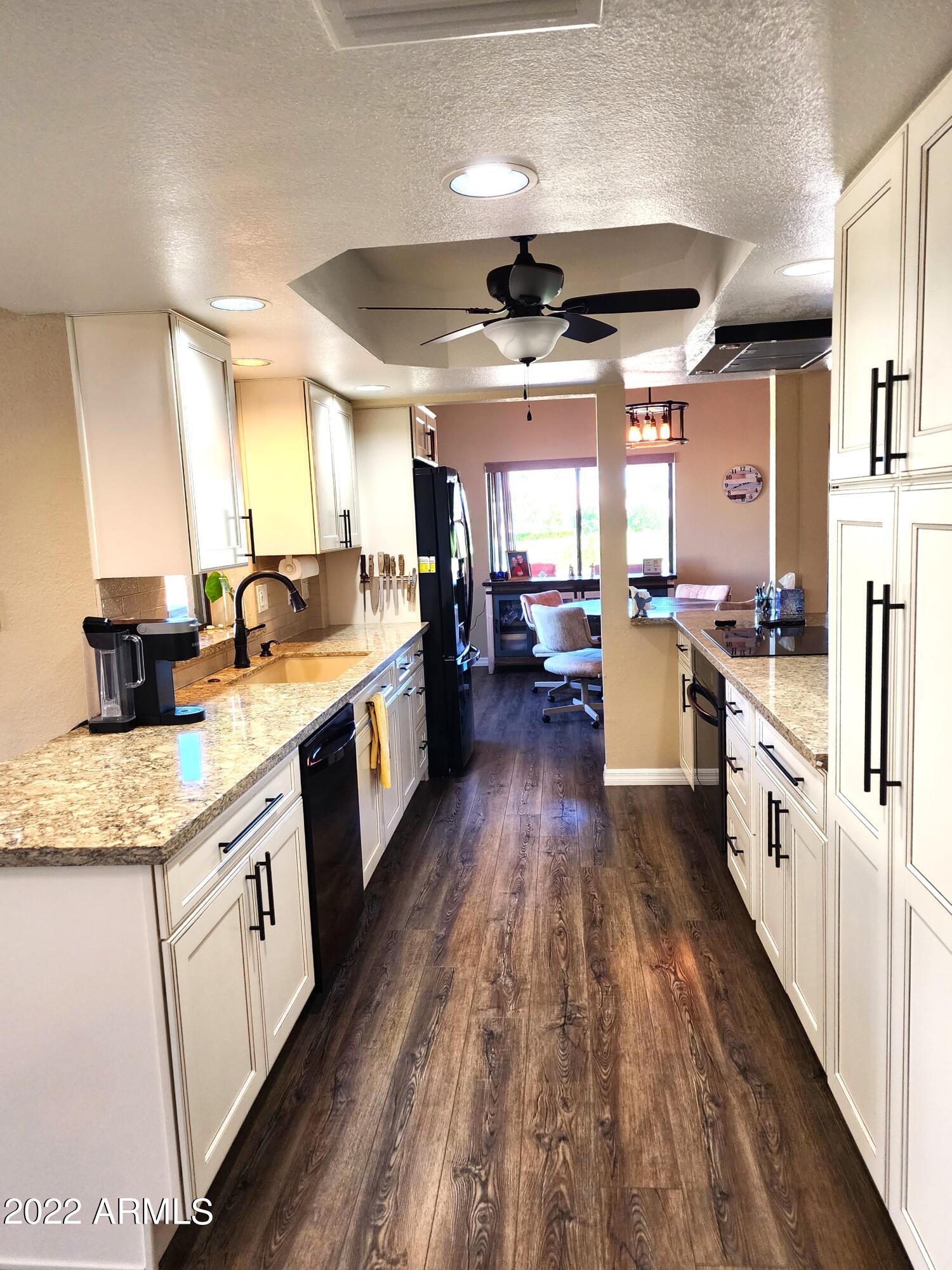 26409 North Arroyo Way Rio Verde, AZ 85263 - Photo 12 of 40 2 year old appliances