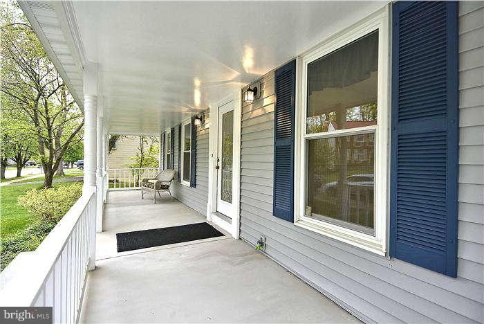7607 Springfield Hills Drive Springfield, VA 22153 - Photo 2 of 30 Exterior (Front)