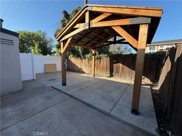 $2,050 | 455 Pear Street, San Bernardino, CA 92410