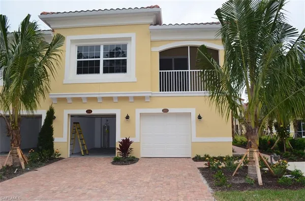 $2,200 | 23520 Alamanda Drive, Unit 203, Estero, FL 34135