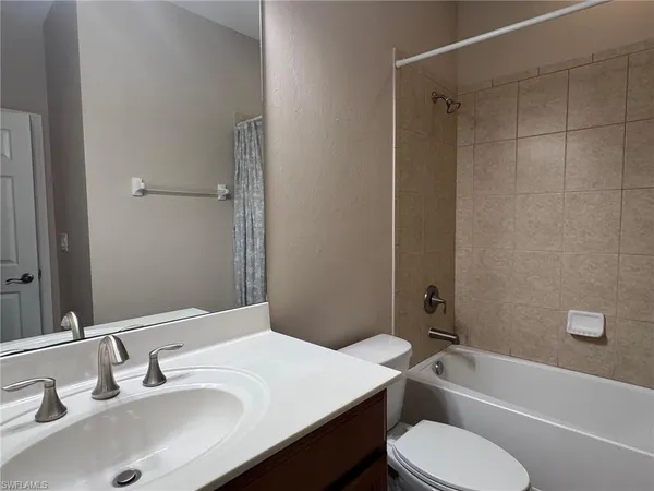 $2,200 | 23520 Alamanda Drive, Unit 203, Estero, FL 34135