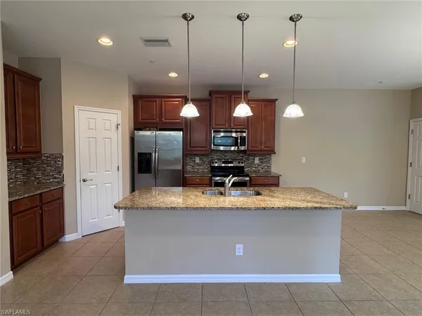$2,200 | 23520 Alamanda Drive, Unit 203, Estero, FL 34135