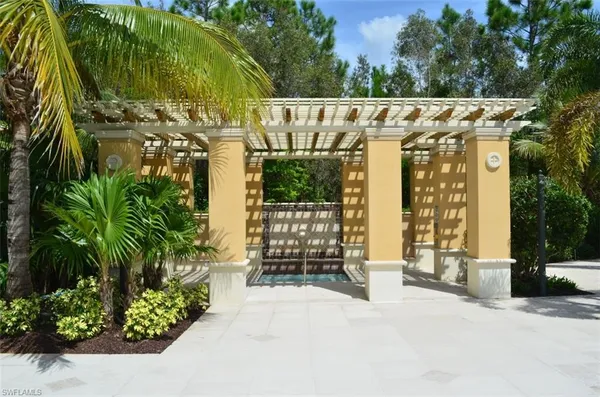 $2,200 | 23520 Alamanda Drive, Unit 203, Estero, FL 34135