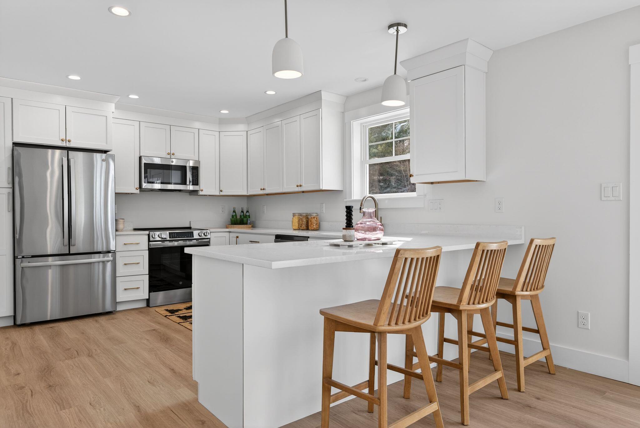 21 Feldspar Lane, Unit 11 Cumberland Center, ME 04021 - Photo 7 of 18 Kitchen