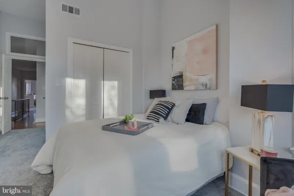 $1,460,000 | 239 8th Street Northeast, Washington, DC 20002