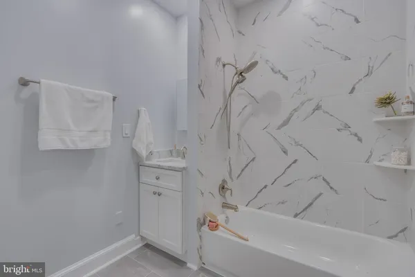 $1,460,000 | 239 8th Street Northeast, Washington, DC 20002