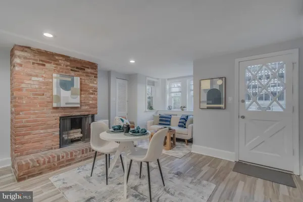 $1,460,000 | 239 8th Street Northeast, Washington, DC 20002
