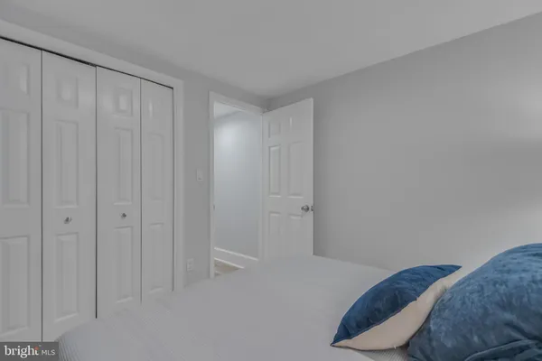 $1,460,000 | 239 8th Street Northeast, Washington, DC 20002