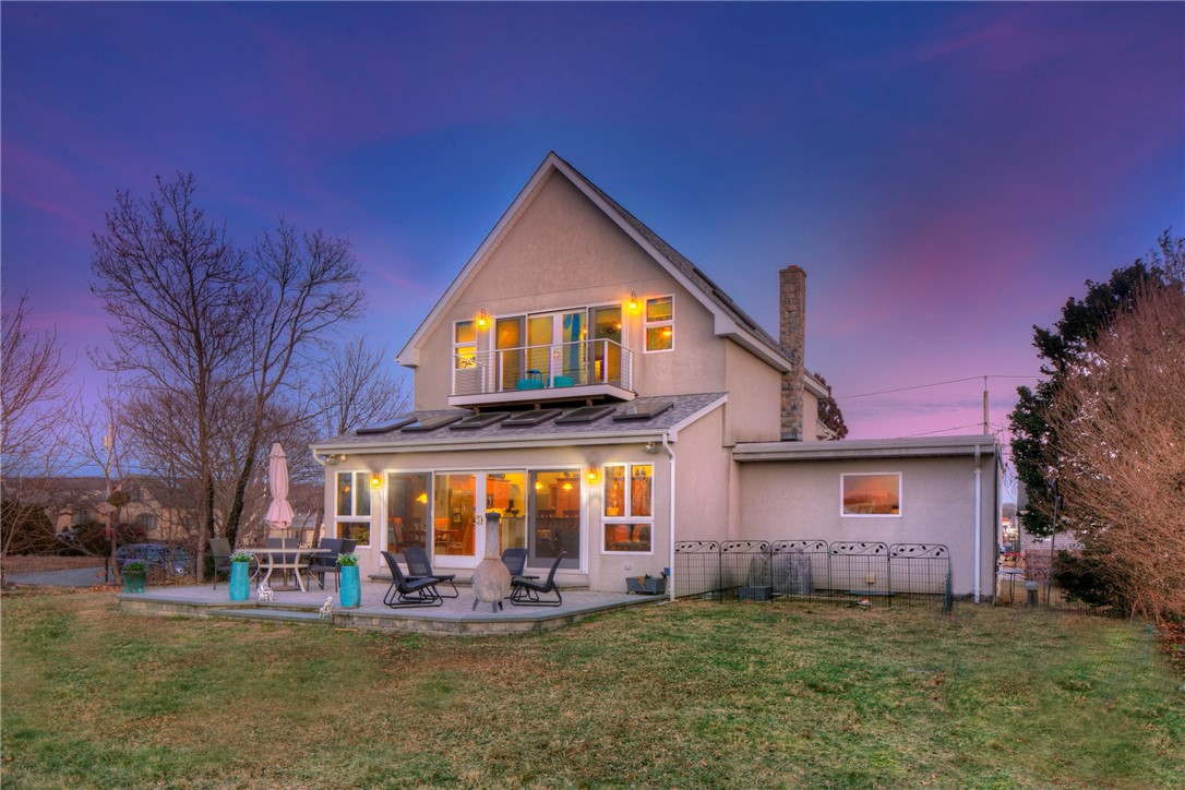 78 Point Road Portsmouth, RI 02871 - Photo 2 of 43 Gallery Image 2