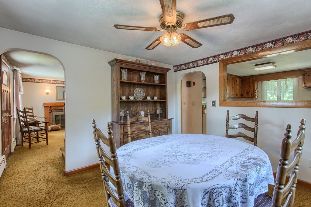 21 Condor Road Reading, MA 01867 - Photo 8 of 28 Gallery Image 8