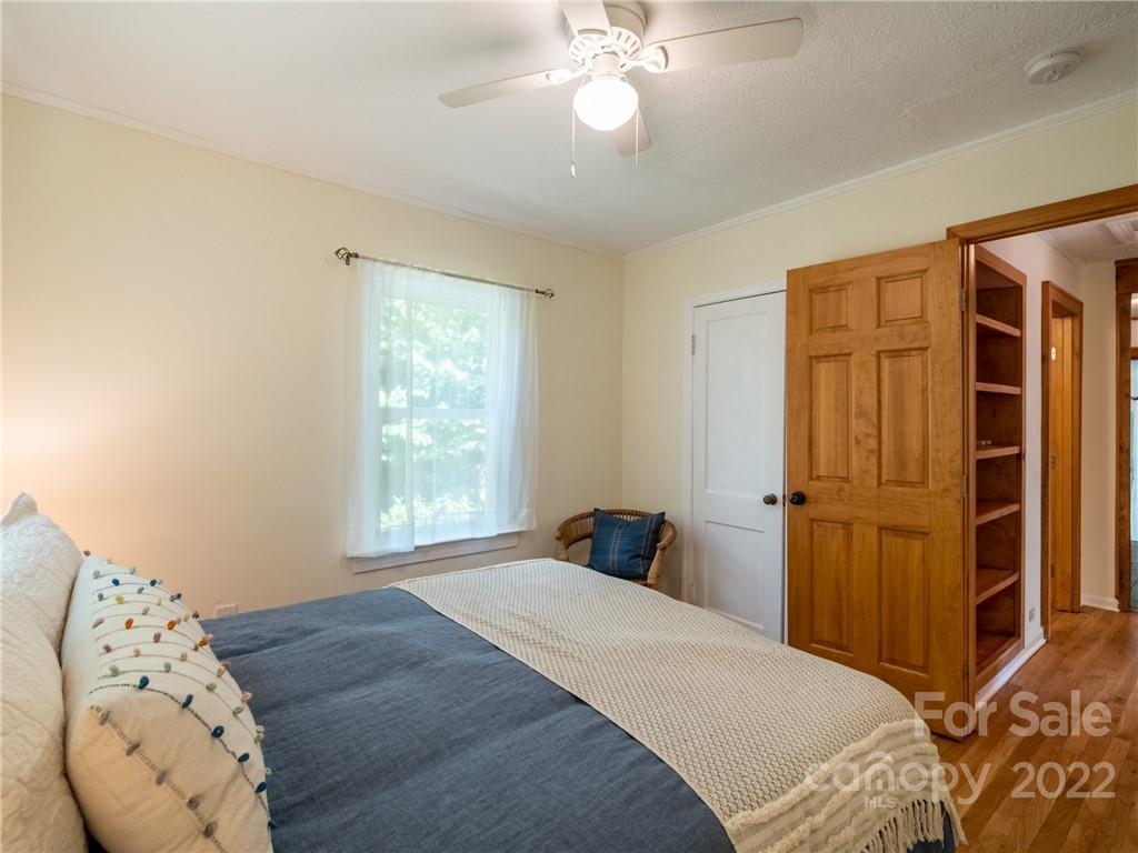 65 Cisco Road Asheville, NC 28805 - Photo 8 of 35 Gallery Image 8
