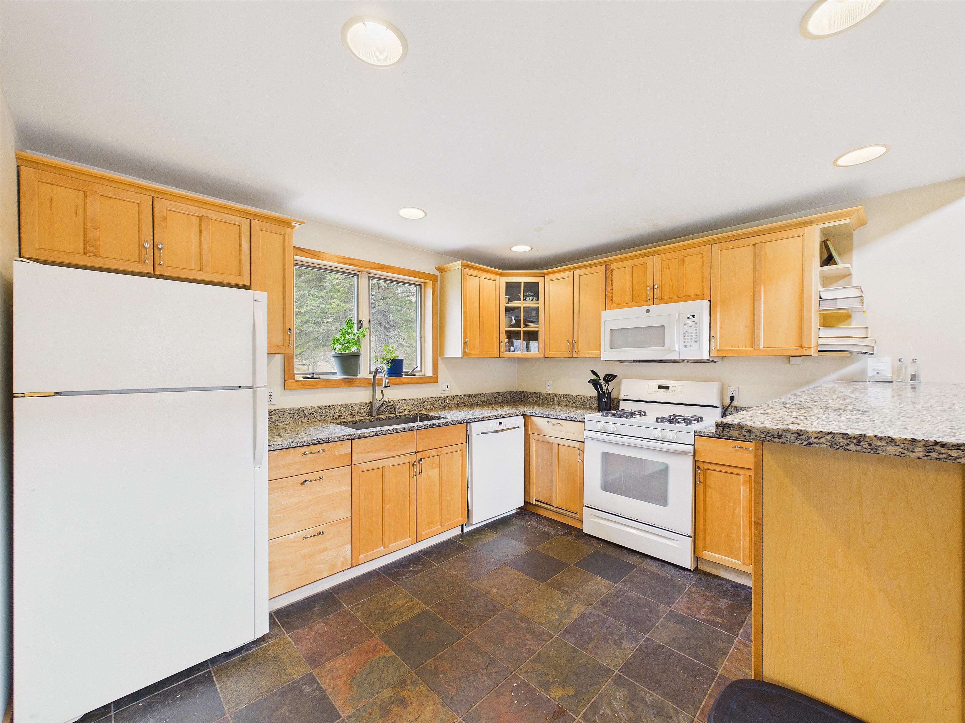 105 Northbrook, Unit A2 Killington, VT 05751 - Photo 7 of 32