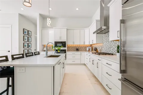 $1,495,000 | 10 Strand Drive, Vero Beach, FL 32963
