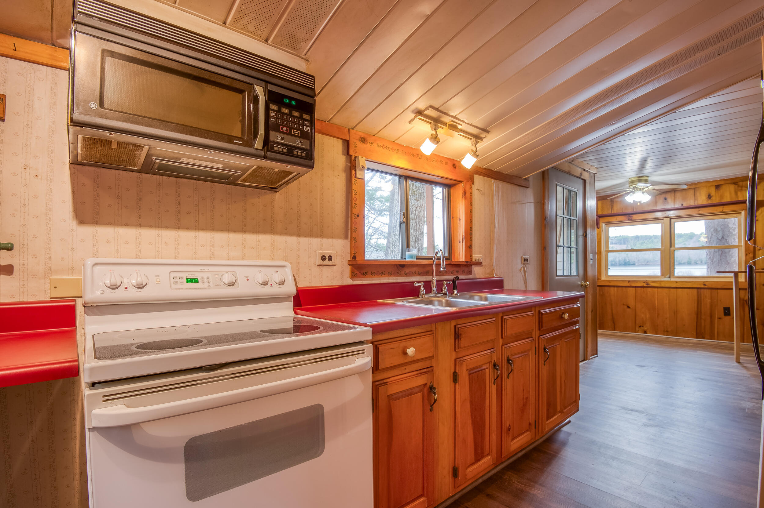 336 Waterford Road Waterford, ME 04088 - Photo 10 of 49 _JRV4822_HDR
