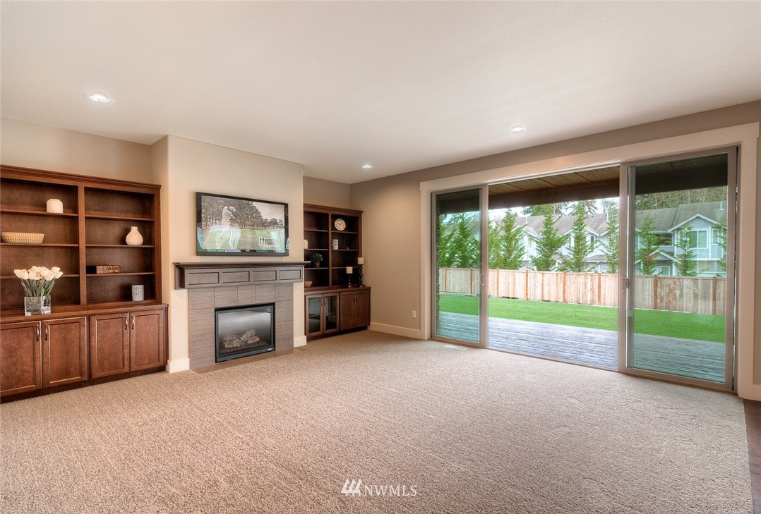 4807 Rosa Court Lacey, WA 98503 - Photo 9 of 25