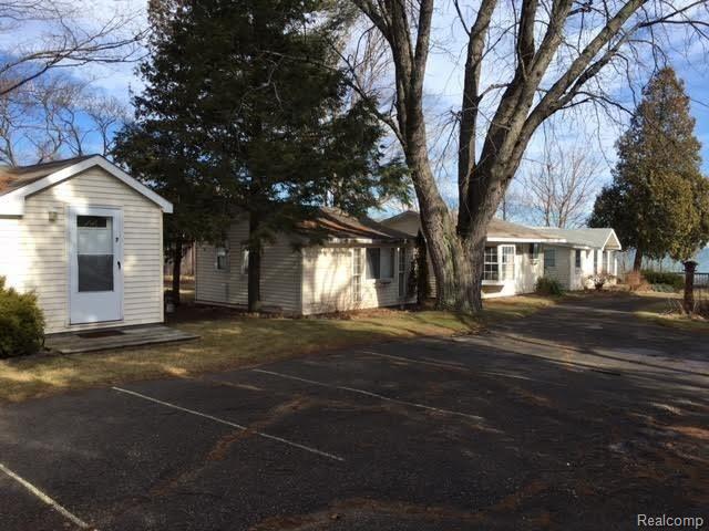 2927 Lakeshore Road Applegate, MI 48401 - Photo 21 of 21 3.jpg