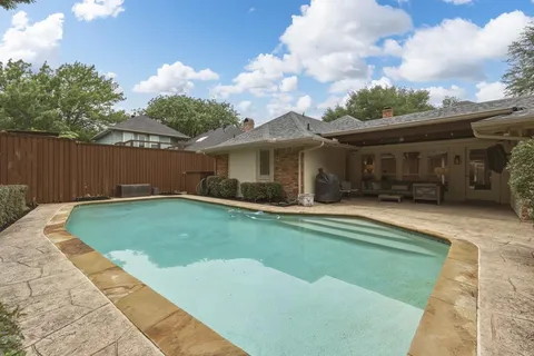 $975,000 | 9510 Hill View Drive, Dallas, TX 75231