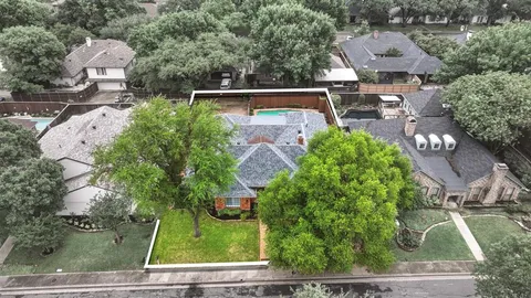 $975,000 | 9510 Hill View Drive, Dallas, TX 75231