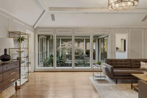 $975,000 | 9510 Hill View Drive, Dallas, TX 75231