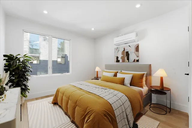 $799,000 | 105 Laidlaw Avenue, Unit 4, Jersey City, NJ 07306