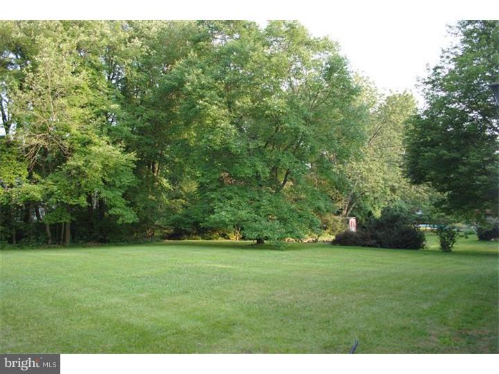 1434 Cortez Road Blue Bell, PA 19422 - Photo 22 of 25 Back Yard