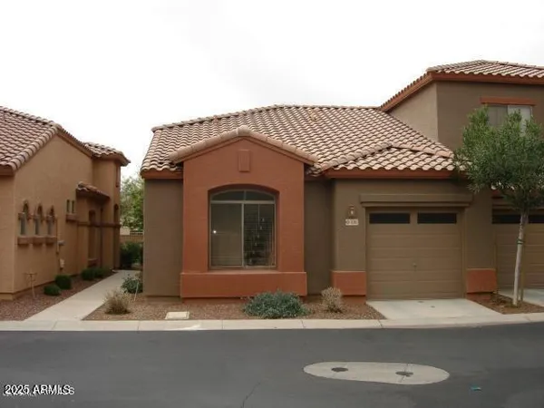$1,700 | 2600 East Springfield Place, Unit 108, Chandler, AZ 85286