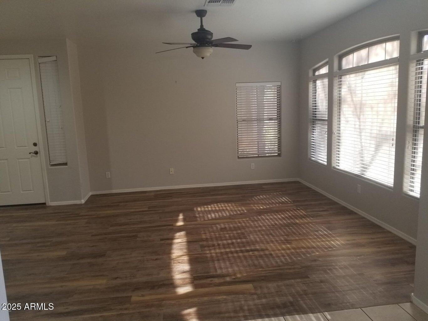2600 East Springfield Place, Unit 108 Chandler, AZ 85286 - Photo 2 of 13 Living room