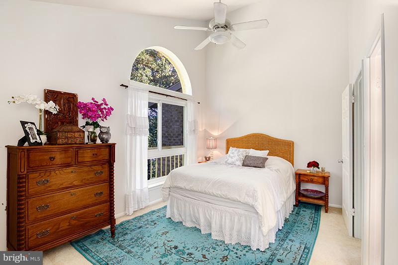 11166 Boathouse Court, Unit 70 Reston, VA 20191 - Photo 17 of 30 Bedroom (Master)