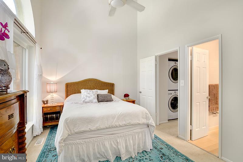 11166 Boathouse Court, Unit 70 Reston, VA 20191 - Photo 18 of 30 Bedroom (Master)