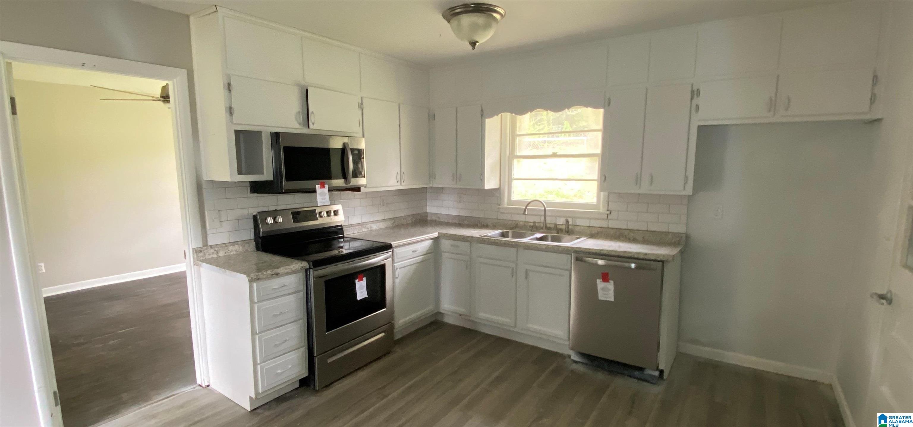 544 Camellia Road Birmingham, AL 35215 - Photo 17 of 38