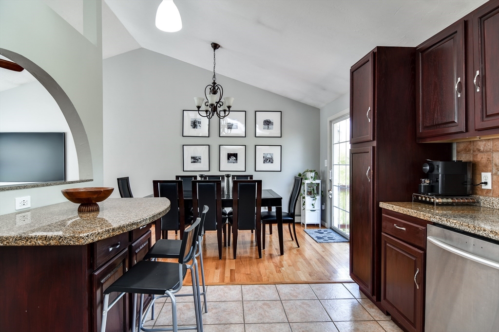 34 Oran Street Worcester, MA 01605 - Photo 13 of 42