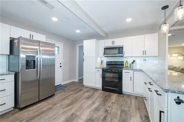 $269,900 | 202 20th Avenue South, Greenwood, MO 64034