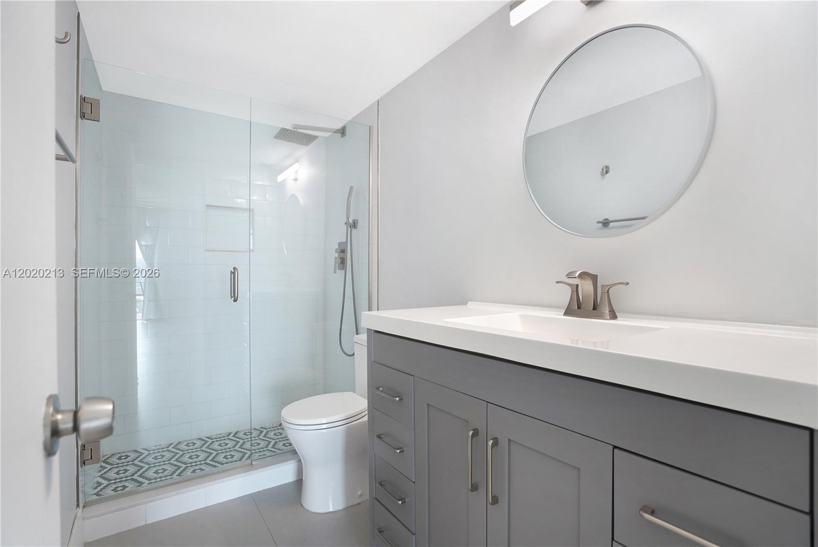 8233 Harding Avenue, Unit 508 Miami Beach, FL 33141 - Photo 5 of 45