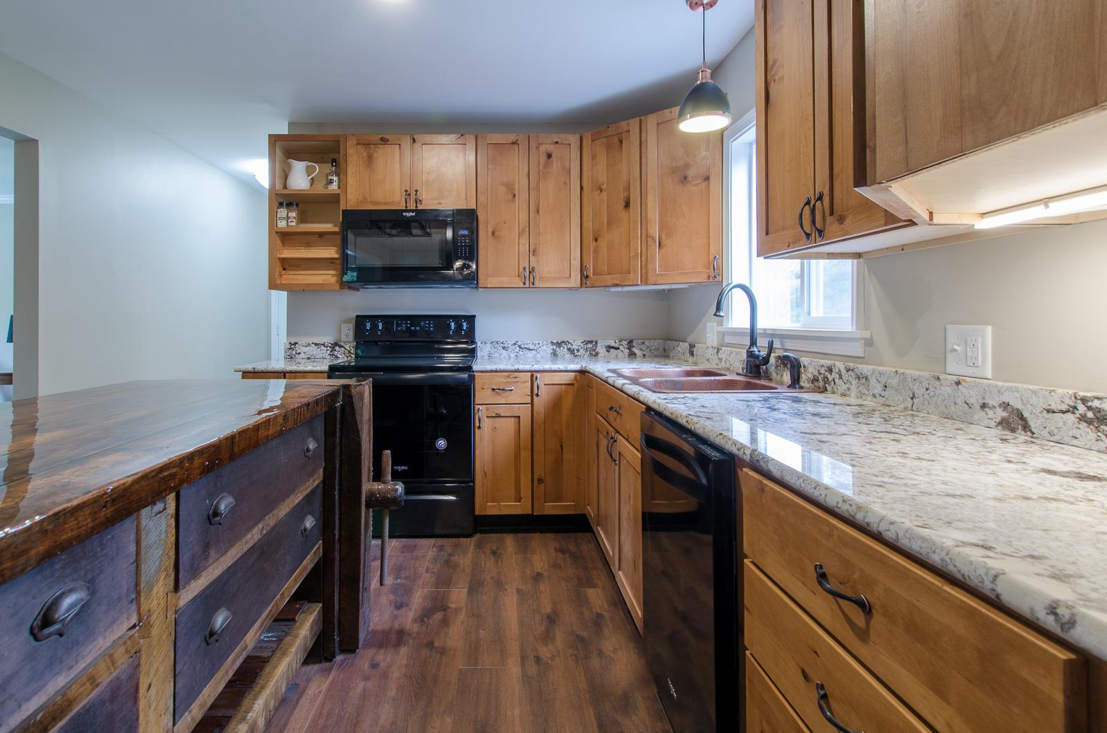 1195 Devonwood Road Mansfield, OH 44907 - Photo 11 of 39 Gallery Image 11