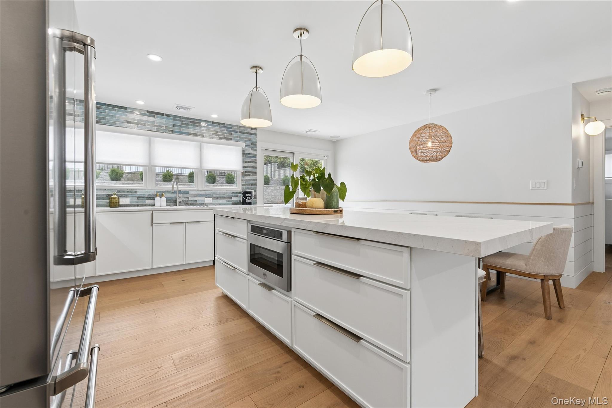 6 West Landing Road Hampton Bays, NY 11946 - Photo 27 of 44