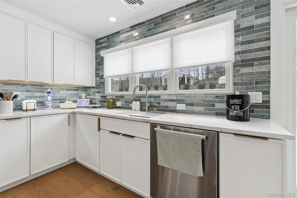 $30,000 | 6 West Landing Road, Hampton Bays, NY 11946