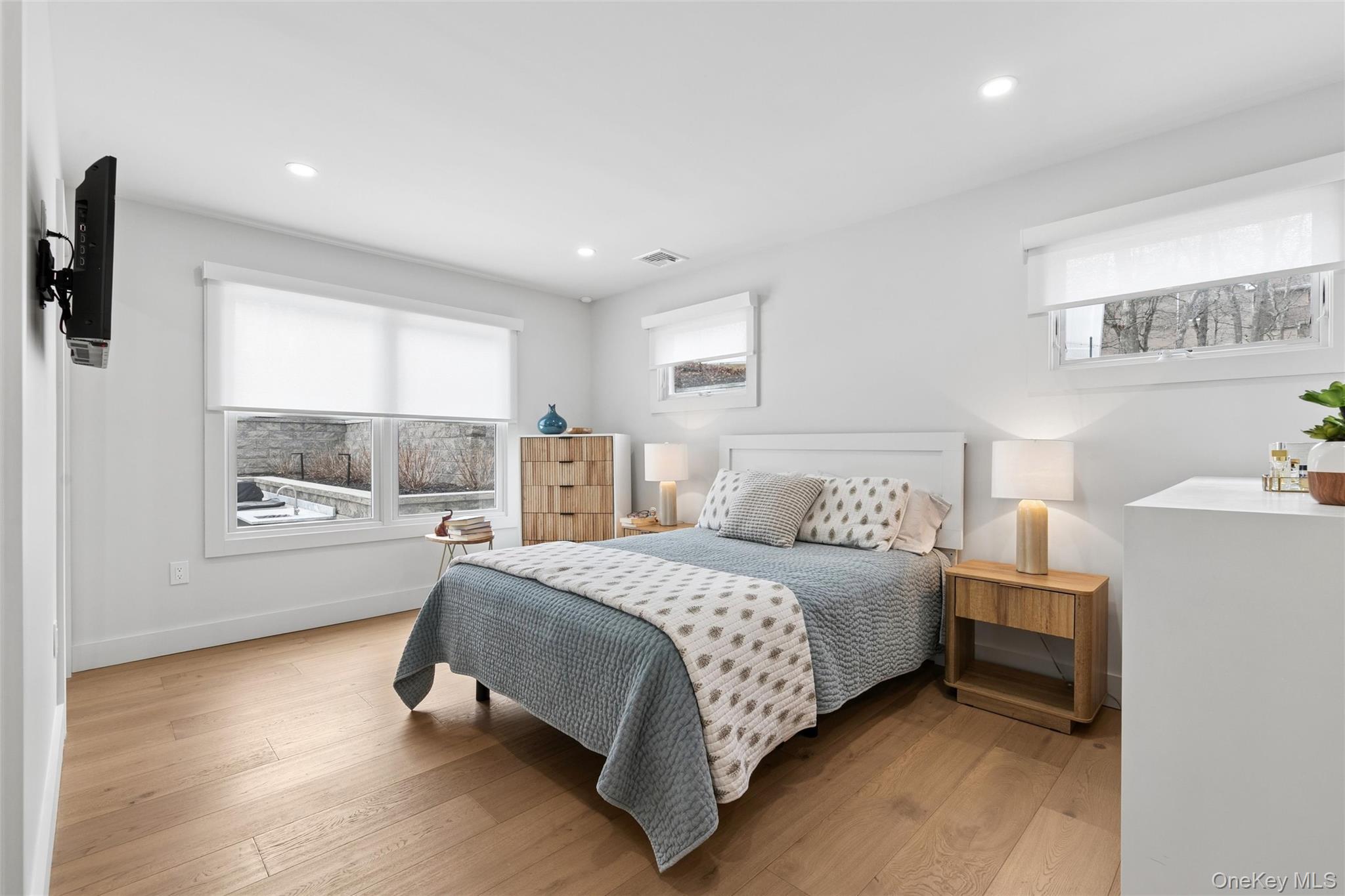 6 West Landing Road Hampton Bays, NY 11946 - Photo 37 of 44