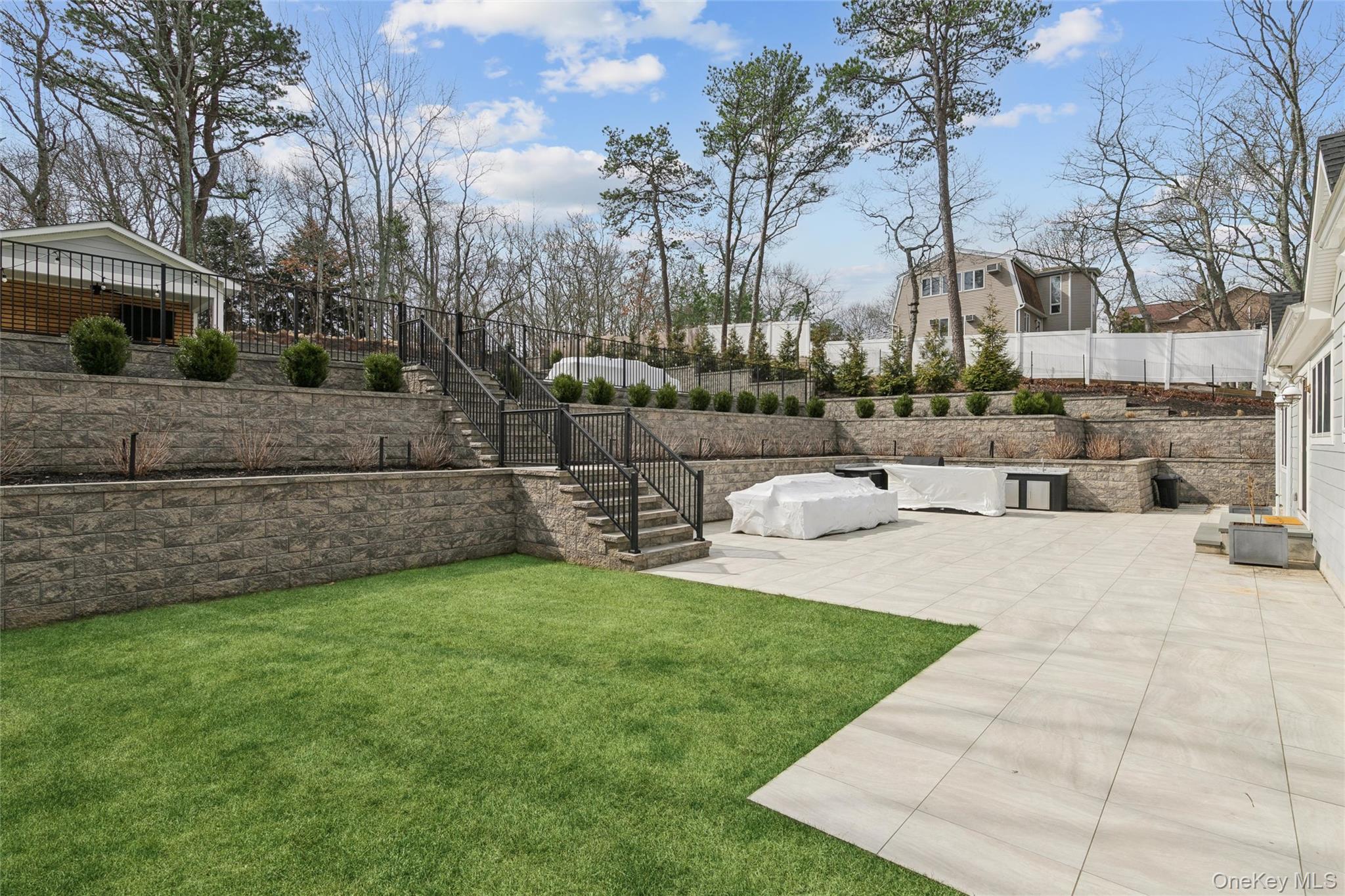 6 West Landing Road Hampton Bays, NY 11946 - Photo 5 of 44