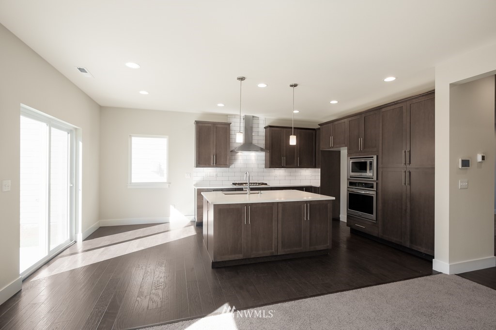 4404 234th Place Southeast, Unit OM9 Bothell, WA 98021 - Photo 11 of 25 Gallery Image 11