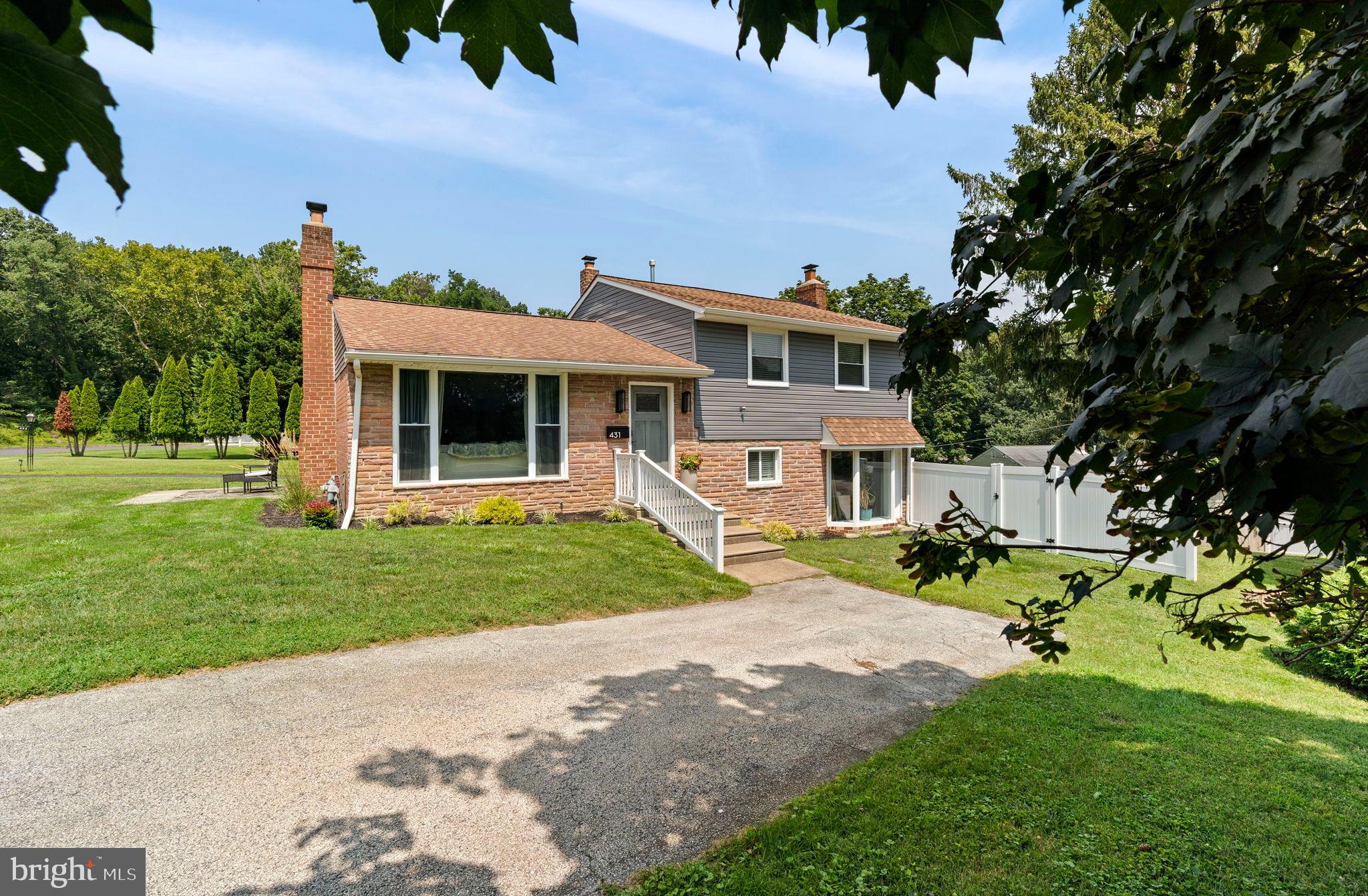 431 Penn Lane Springfield, PA 19064 - Photo 2 of 37 Charming home nestled in lush greenery.