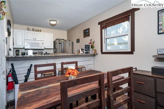 $185,000 | 103 Mid Holiday Lane, Unit D316, Beech Mountain, NC 28604