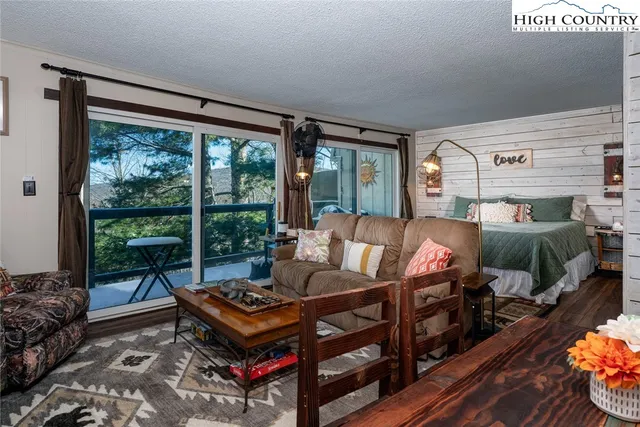 $185,000 | 103 Mid Holiday Lane, Unit D316, Beech Mountain, NC 28604