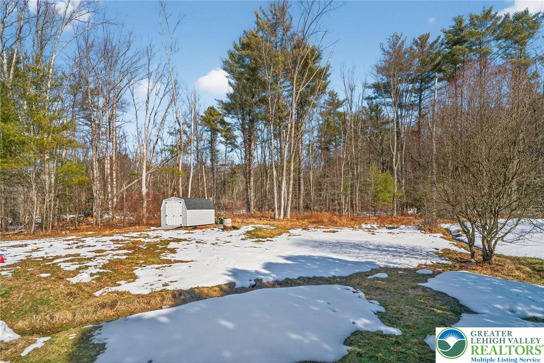 3084 Pleasant View Drive Gilbert, PA 18331 - Photo 4 of 24