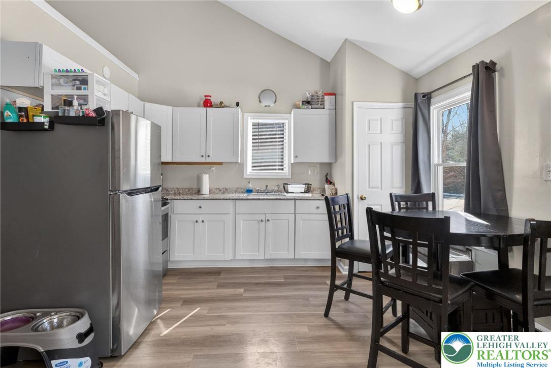 3084 Pleasant View Drive Gilbert, PA 18331 - Photo 10 of 24