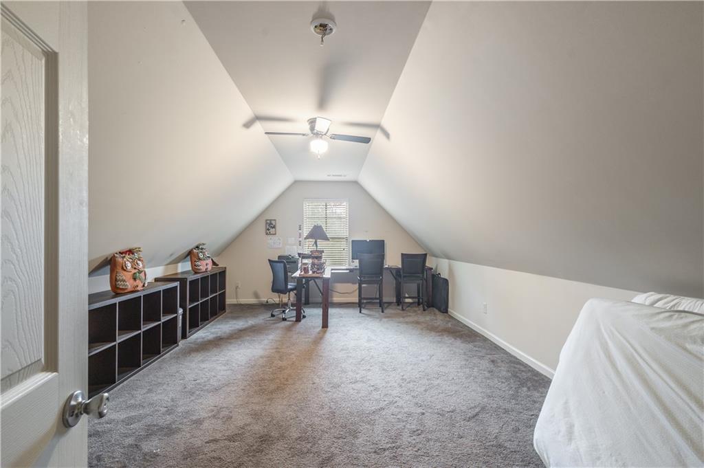 21 Sunny Point Newnan, GA 30263 - Photo 25 of 33 a view of entryway and workspace