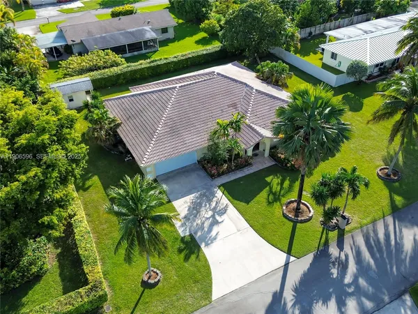 $899,000 | 12970 Southwest 187th Terrace, Miami, FL 33177